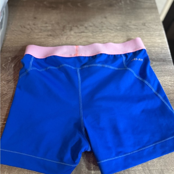 Nike Women's Blue and Pink Shorts - Picture 2 of 2